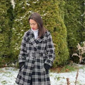 Meet your Posher, Grenadine